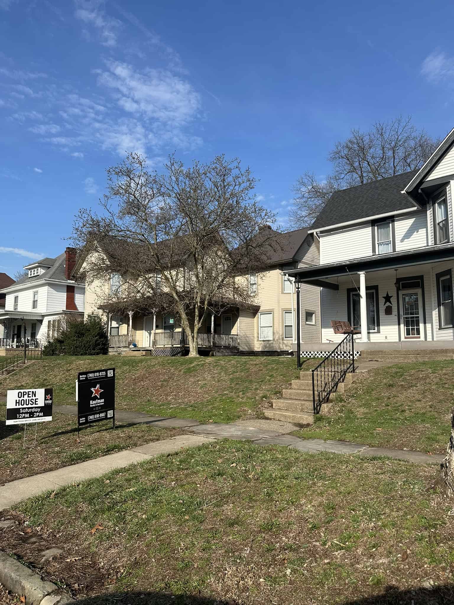 Houses in Coshocton County, on 4th street coshocton, by matthias Sterzer the German Realtor with Kaufman Realty and Auction New Philadelphia Ohio