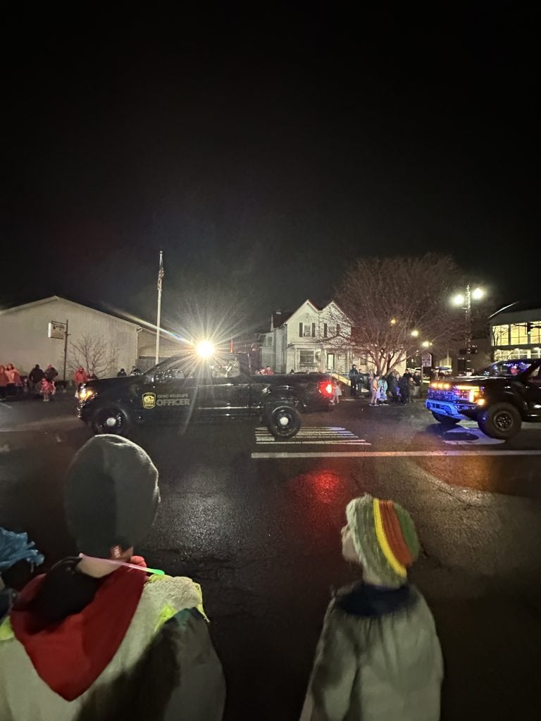 Kids Enjoying the Miracles on Main parade in Coshocton ohio